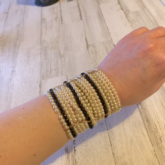 2/$15 Vintage style cuff bracelet - Picture 3 of 3